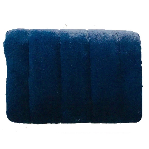 A New Day Faux Fur Convertible Wristlet / Clutch - Picture 4 of 5